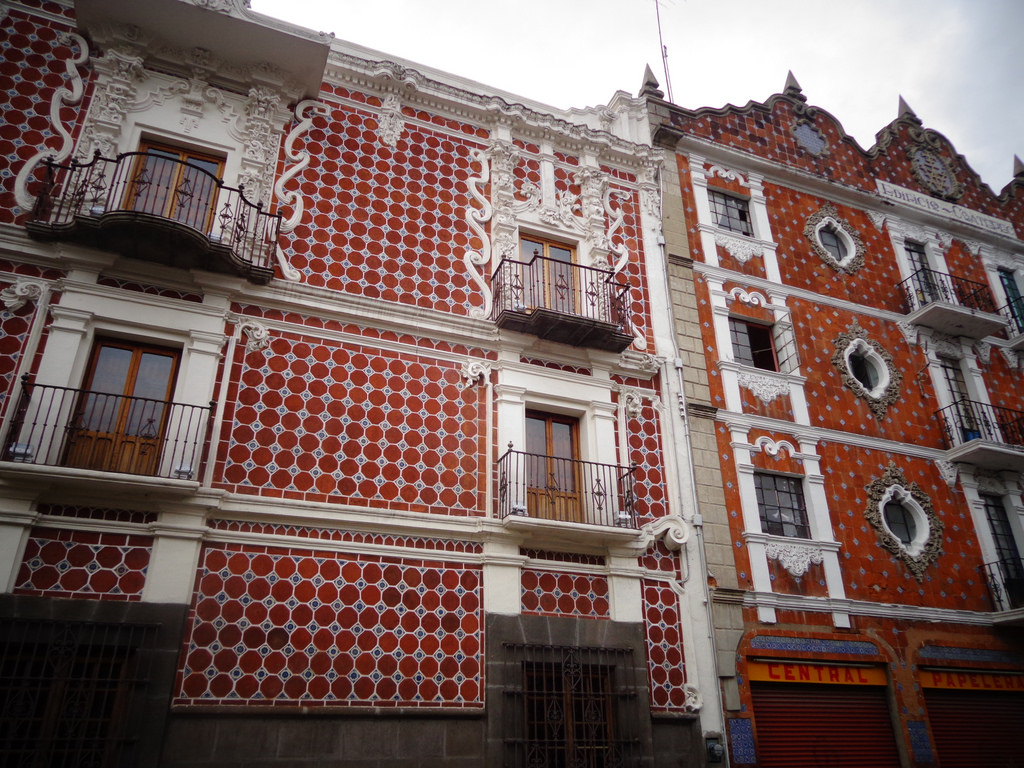 Los 12 tipos de vecinos que inevitablemente te encontrarás en tu edificio