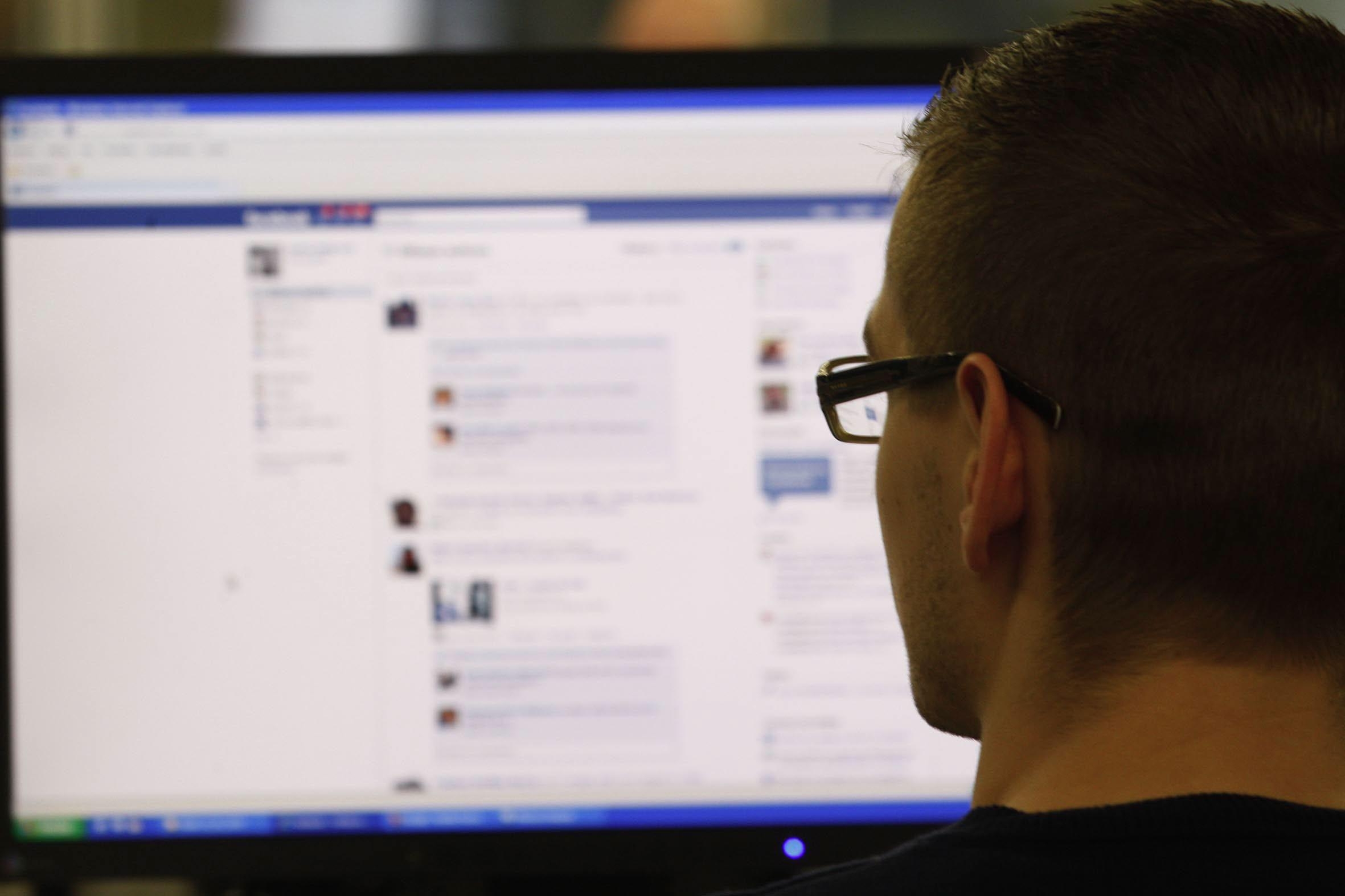13 cosas que NO deberías hacer en Facebook